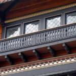 swiss-chalet-veranda-dark-wooden-style-design.jpg_2226